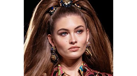 versace hairstyles for girls.